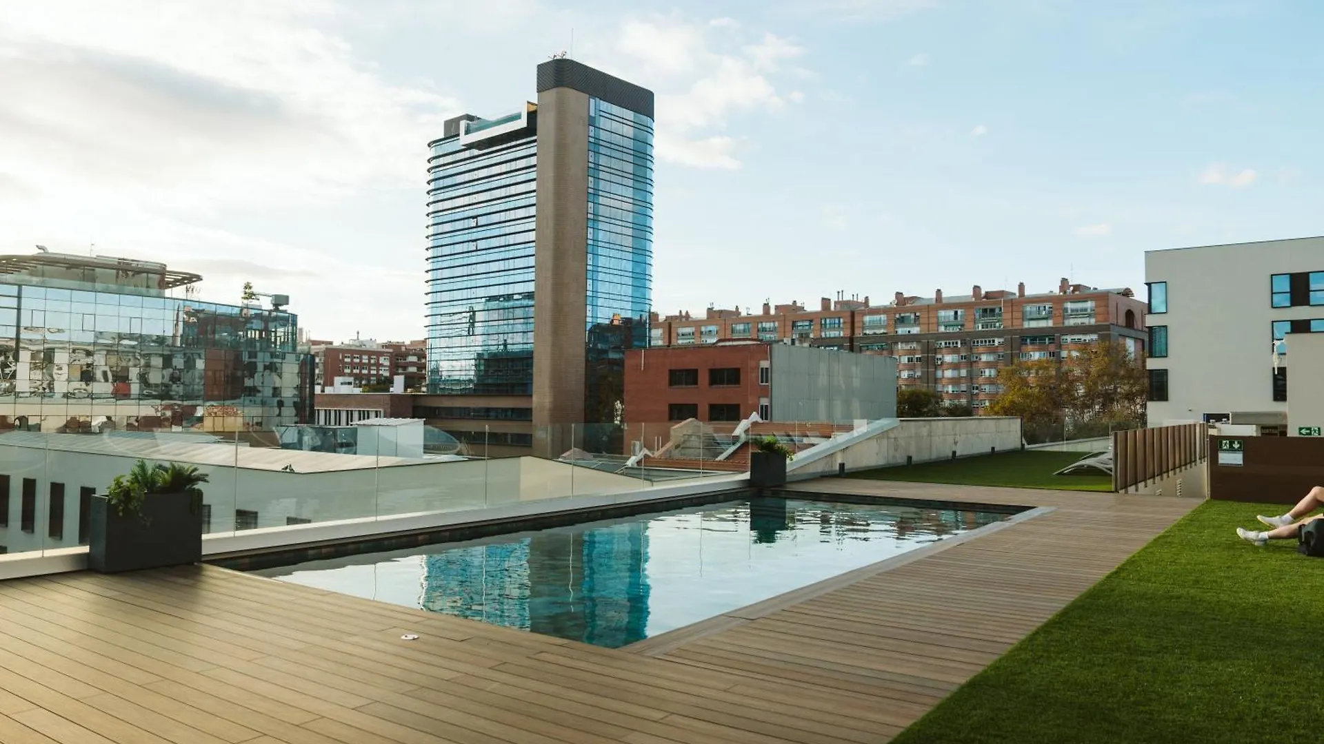 Blau Student Housing - Students Only Apartment Barcelona 0*,