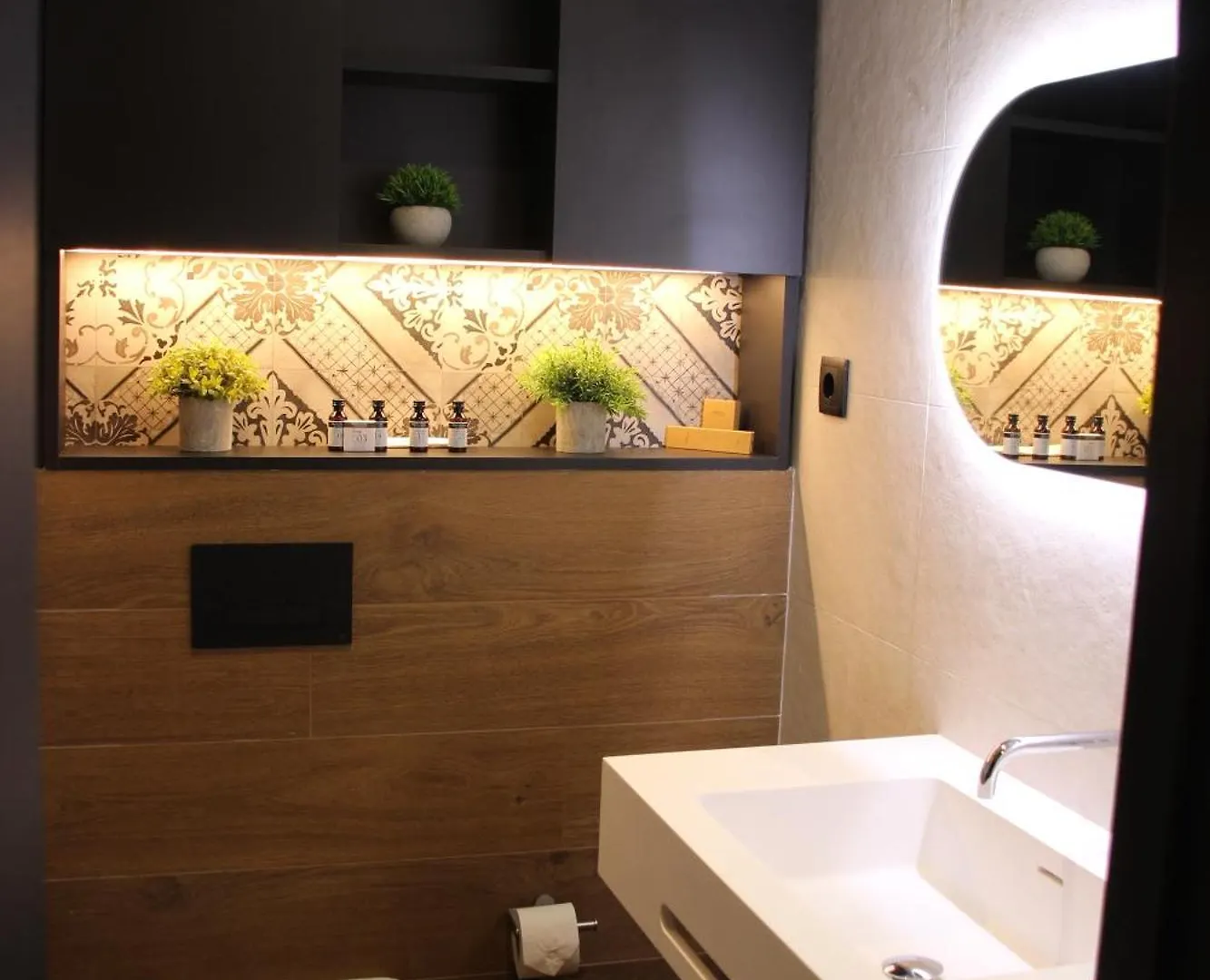 Blau Student Housing - Students Only Apartment Barcelona