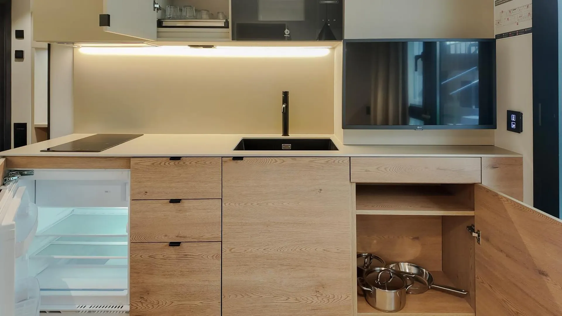 Appartamento Blau Student Housing - Students Only Barcellona 0*,